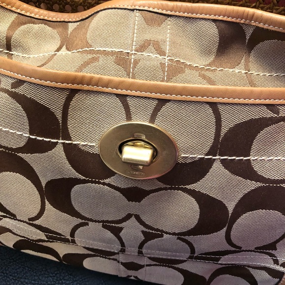Coach Signature Hobo Purse - Picture 2 of 8